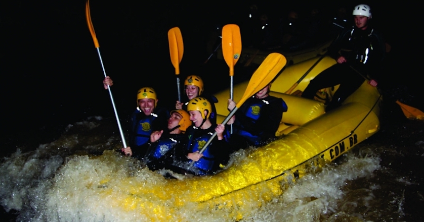 Rafting Noturno